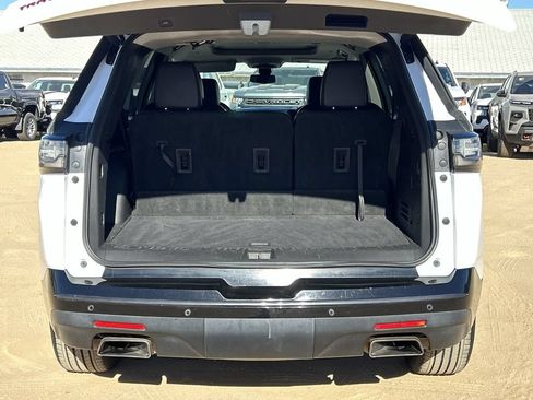 Certified 2021 Chevrolet Traverse Premier w/ Redline Edition FWD image 22