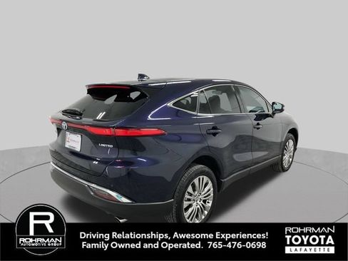 Used 2024 Toyota Venza Limited AWD/4WD image 6
