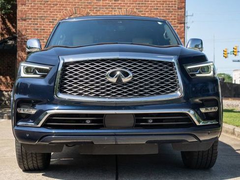 Used 2023 INFINITI QX80 Sensory w/ All-Season Package AWD/4WD image 2