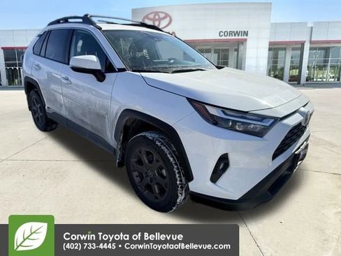 Used 2023 Toyota RAV4 AWD Hybrid image 30