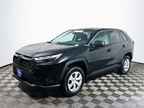 Certified 2025 Toyota RAV4 LE image 4