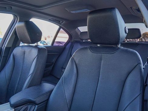 Used 2014 BMW 320i Sedan image 24