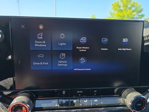 Used 2023 Chevrolet Colorado Trail Boss w/ Advanced Trailering Package AWD/4WD image 27