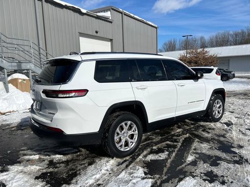 Used 2022 Jeep Grand Cherokee L Limited image 4