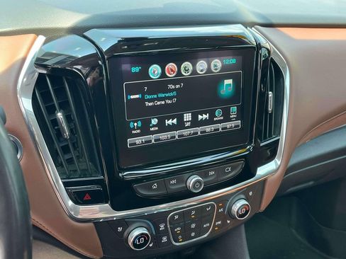 Certified 2018 Chevrolet Traverse High Country AWD/4WD image 34