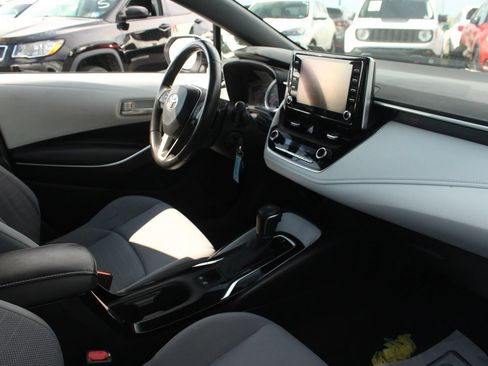 Used 2020 Toyota Corolla SE FWD image 22
