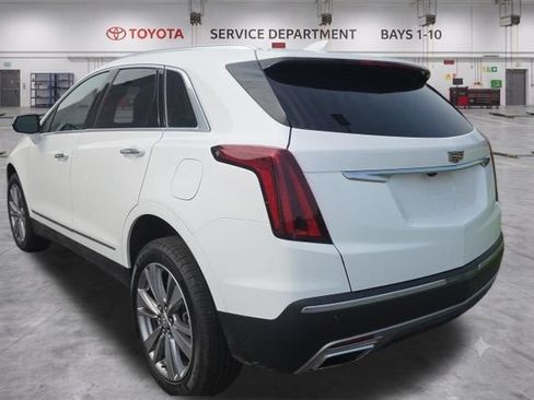 Used 2024 Cadillac XT5 Premium Luxury AWD/4WD image 7