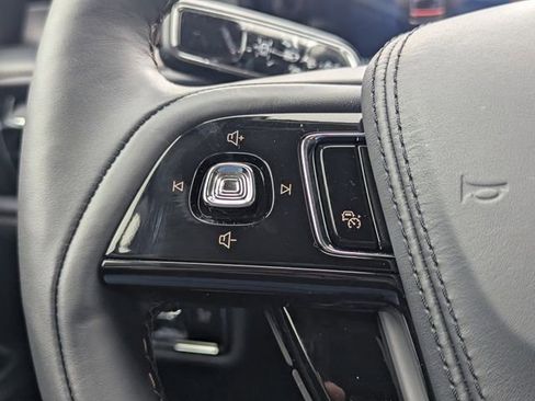 New 2026 Lincoln Aviator 2WD w/ Jet Appearance Package image 25