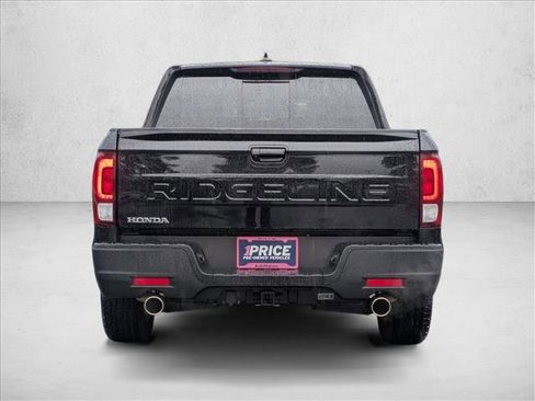 Used 2025 Honda Ridgeline RTL image 6