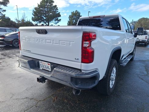 Used 2023 Chevrolet Silverado 2500 LT w/ Convenience Package image 5
