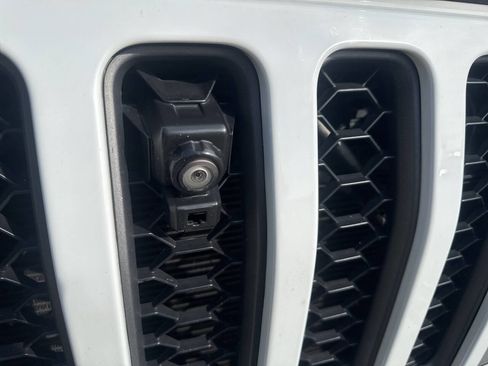 Used 2020 Jeep Gladiator Rubicon image 31