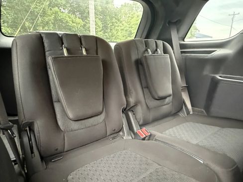 Used 2012 Ford Explorer XLT AWD/4WD image 12