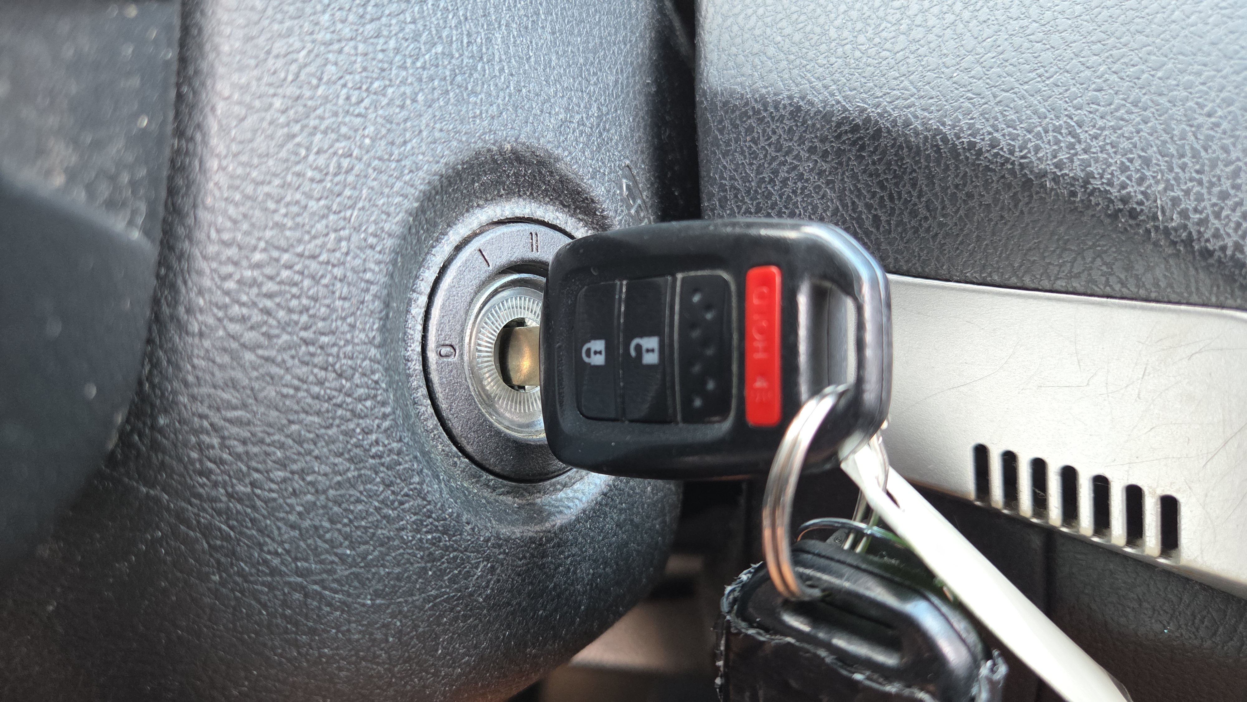 Used 2014 Honda Crosstour EX image 36