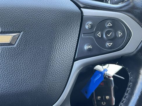 Used 2022 Chevrolet Colorado LT w/ LT Convenience Package AWD/4WD image 24