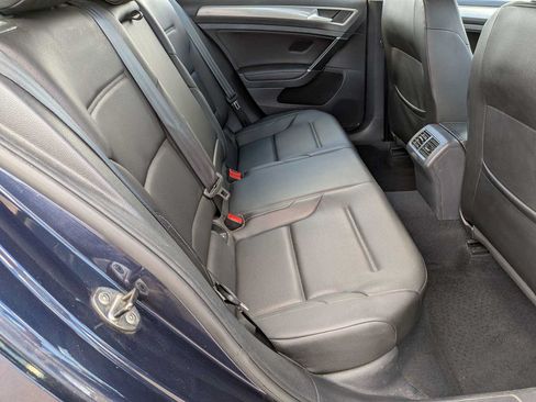 Used 2016 Volkswagen Golf Limited Edition FWD image 19