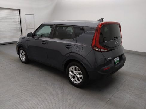 Used 2022 Kia Soul S FWD image 3
