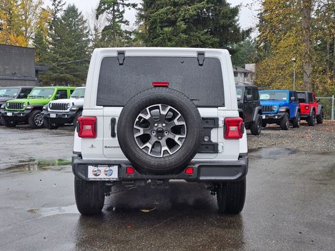 New 2025 Jeep Wrangler Sahara image 7