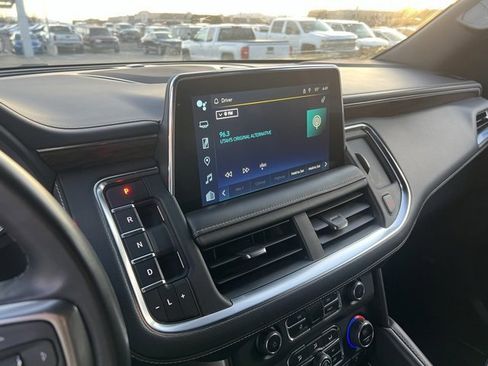 Certified 2023 Chevrolet Suburban Premier image 23