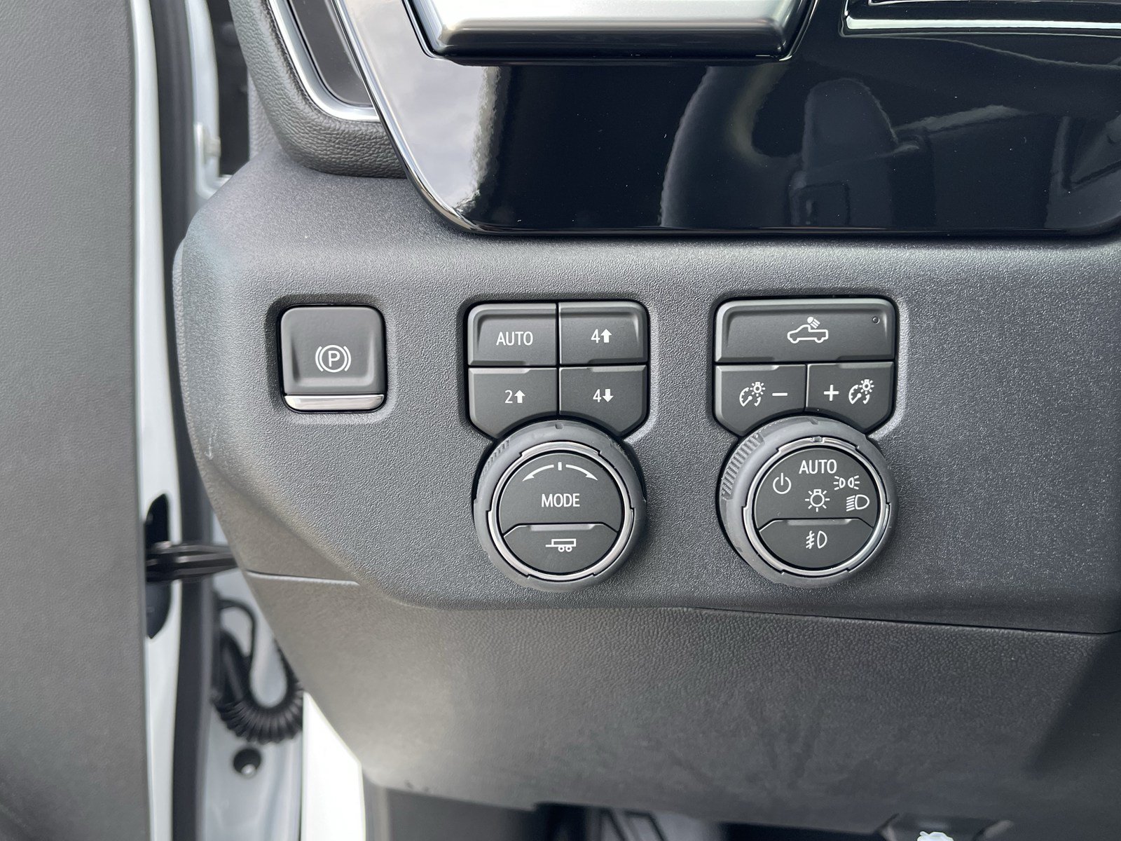 New 2026 Chevrolet Silverado 1500 RST w/ Convenience Package II AWD/4WD image 23