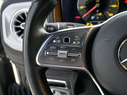 Used 2021 Mercedes-Benz G 550 image 24