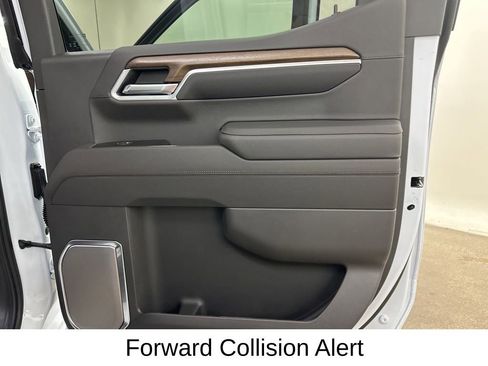 New 2026 Chevrolet Silverado 1500 High Country AWD/4WD image 22