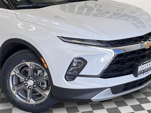 Certified 2023 Chevrolet Blazer LT w/ Driver Confidence Package image 25