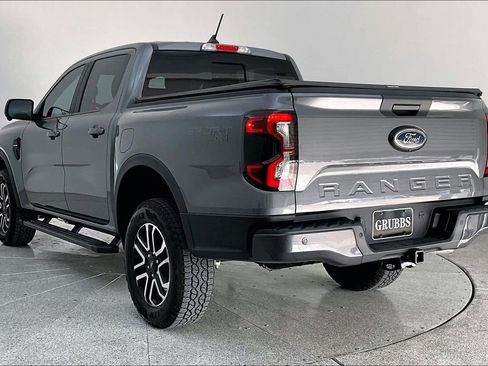 Used 2025 Ford Ranger Lariat w/ Trailer Tow Package image 17