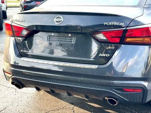 Used 2021 Nissan Altima 2.5 Platinum AWD/4WD image 10