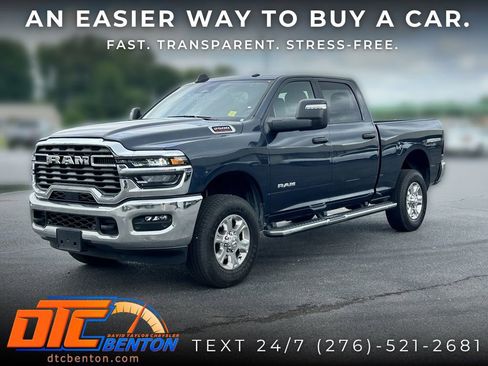 Used 2025 RAM 2500 Big Horn AWD/4WD image 2