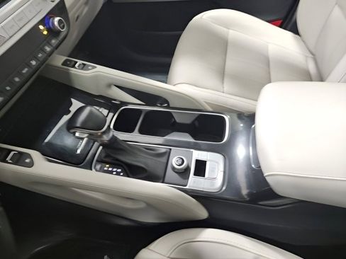 Used 2020 Kia Telluride EX image 35