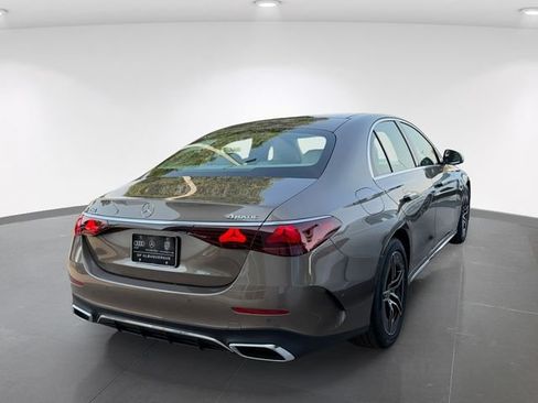 New 2026 Mercedes-Benz E 350 4MATIC Sedan image 8
