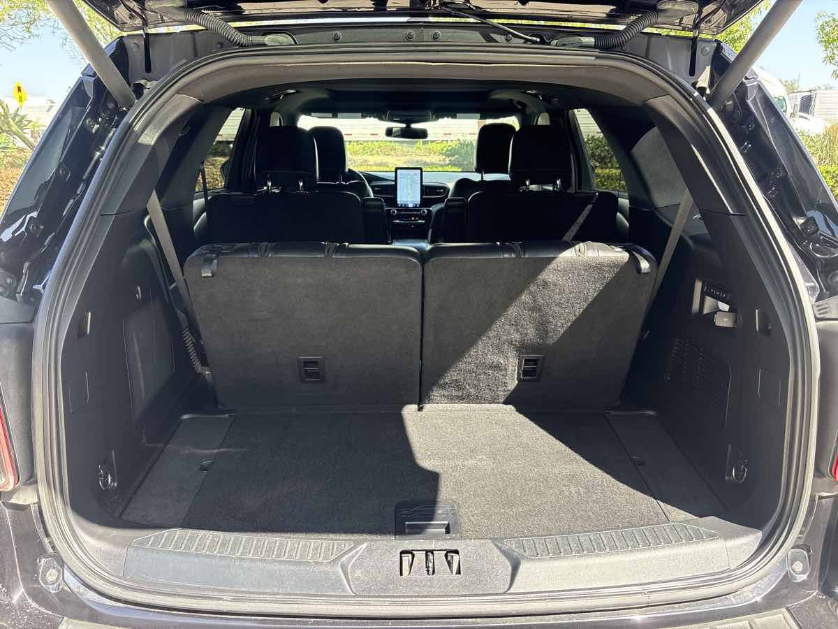 Used 2021 Ford Explorer ST w/ Equipment Group 401A AWD/4WD image 10