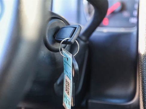 Used 2015 Chevrolet Silverado 2500 W/T image 20