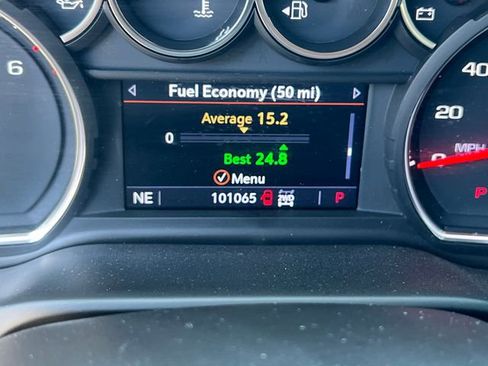 Used 2020 Chevrolet Silverado 1500 LT Trail Boss w/ Midnight Edition AWD/4WD image 16