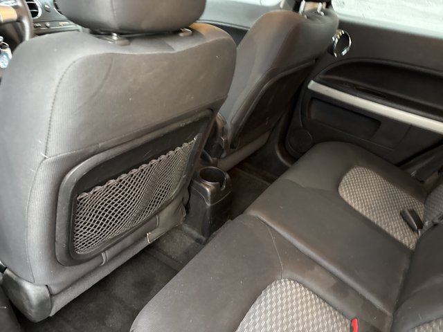 Used 2010 Chevrolet HHR LS FWD image 16