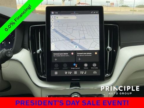 New 2026 Volvo XC60 B5 Ultra w/ Protection Package Premier image 17