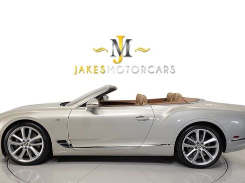 Used 2020 Bentley Continental GT AWD/4WD image 2