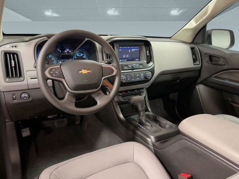 Used 2021 Chevrolet Colorado W/T w/ Custom Special Edition image 28