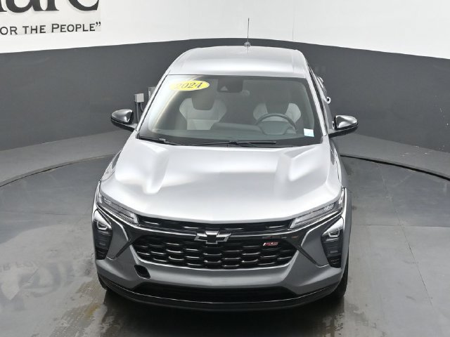 Used 2024 Chevrolet Trax RS w/ Driver Confidence Package FWD image 63