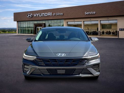 New 2026 Hyundai Elantra Limited FWD image 12