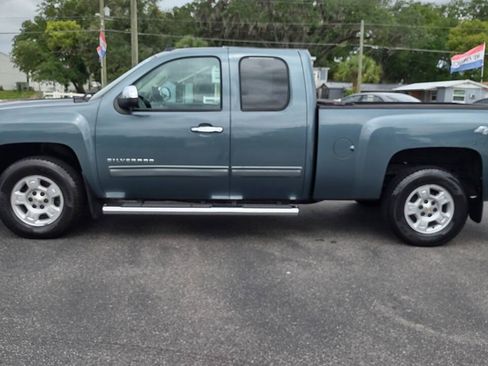 Used 2013 Chevrolet Silverado 1500 LTZ AWD/4WD image 6