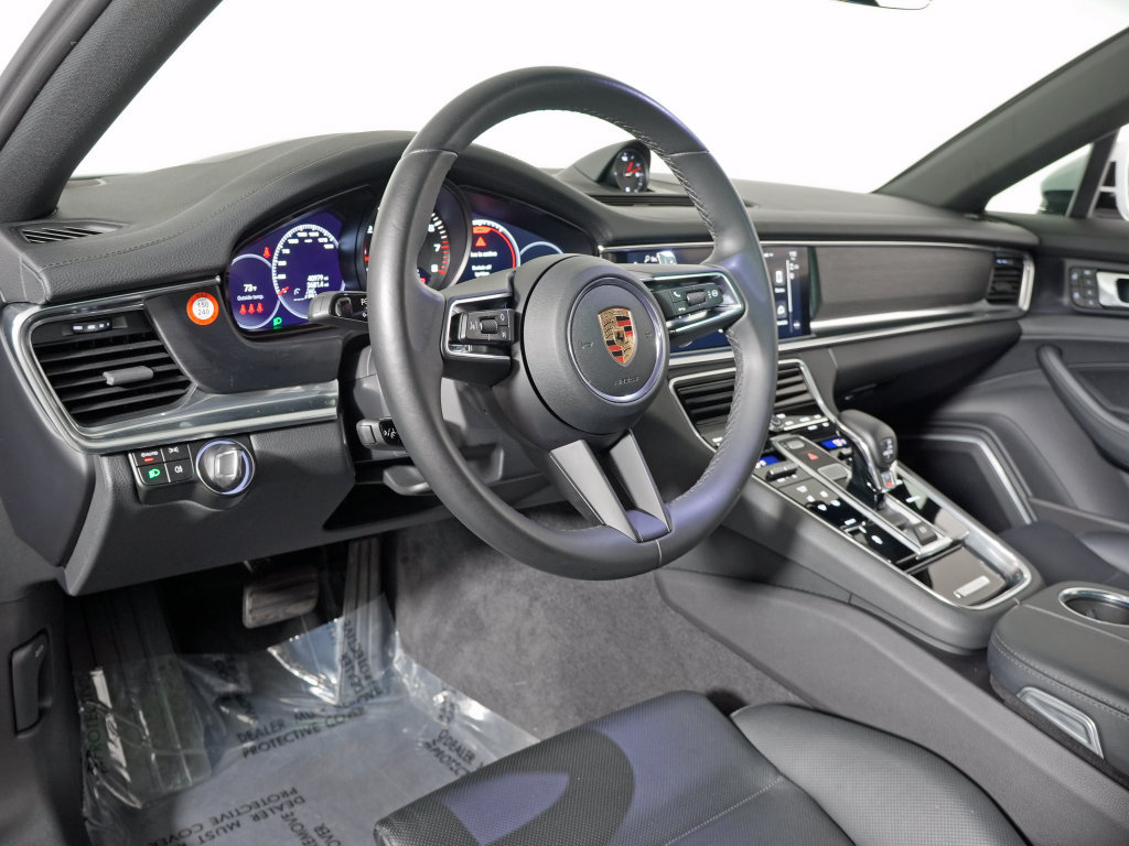 Used 2023 Porsche Panamera 4 Platinum Edition w/ Assistance Package AWD/4WD image 4