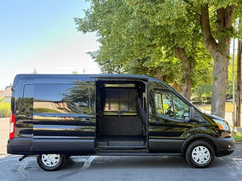 Used 2022 Ford Transit 250 Medium Roof w/ Interior Upgrade Package RWD image 22