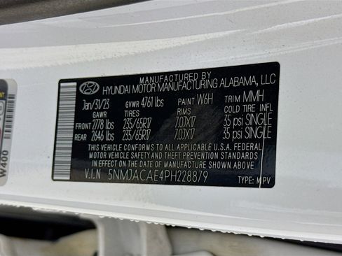 Used 2023 Hyundai Tucson SE image 36