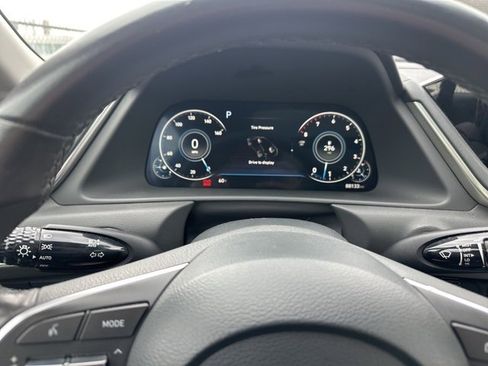 Used 2022 Hyundai Sonata SEL w/ Convenience Package image 11