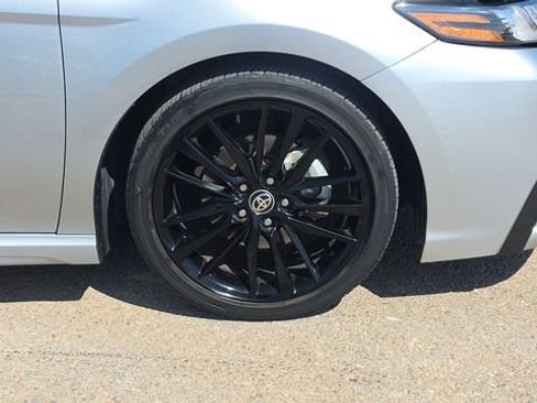 Used 2021 Toyota Camry XSE image 32