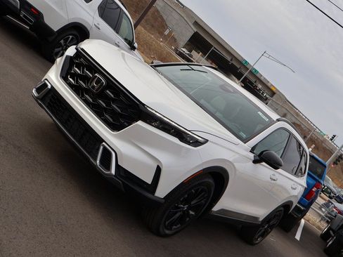 Certified 2026 Honda CR-V Sport Touring image 3