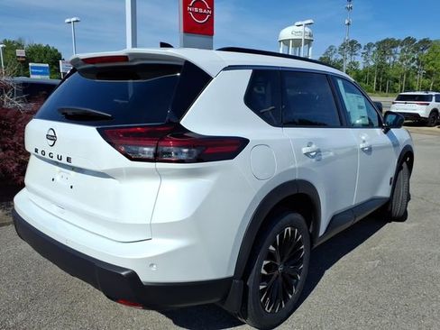 New 2026 Nissan Rogue SV FWD image 3