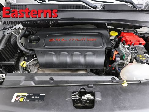 Used 2020 Jeep Compass Latitude w/ Popular Equipment Group AWD/4WD image 7
