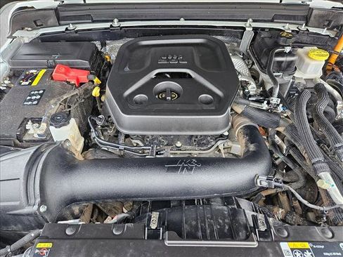 Used 2024 Jeep Wrangler Willys image 19